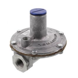 Maxitrol-325-3-3/8" 3/8" Gas Pressure Regulator 140000 BTU Use With R325c10 Spring Includes 4-12" SP UPC Code: 68541200240