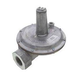 Maxitrol 325-9-1 1/2 Gas Pressure Regulator 10 PSI Max Inlet, 4-12" WC Outlet, 1-5"