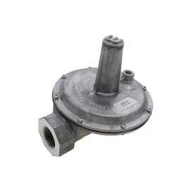 Maxitrol 325-9L-1 1/2 Line Pressure Gas Regulator 2 PSI Max Outlet 7-11" WC Output 1.5"