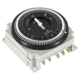 Intermatic FM/1STUZ-240U 24-Hour SPDT Timer 240V