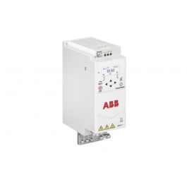 ABB ACH180-04S-05A6-4 VFD 4.8A 480VAC 3PH R1 Frame Ul
