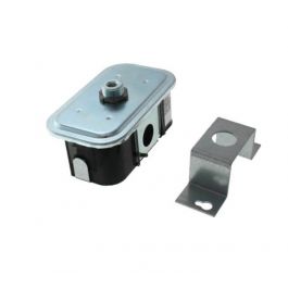 Johnson Controls P32AC-8C SPDT Differential Pressure Control 0.05"- 5.0" WC