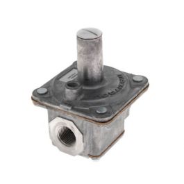 Maxitrol R500S-1/2 Gas Regulator 5 PSI Inlet 3-6" WC Spring Outlet 1/2"