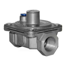 Maxitrol RV48-1/2-512 1/2" Poppet Style Regulator 1/2 PSI-Max 5"-12" WC