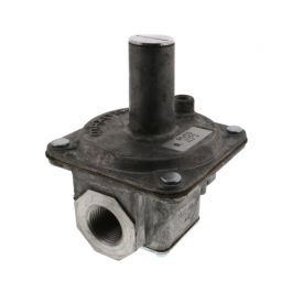 Maxitrol RV53-3/4 Gas Regulator 1/2 PSI Maximum Inlet 3-6" WC Outlet 3/4" NPT