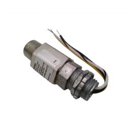Henry Technologies S-9400A Liquid Level Switch 1/2" MPT 120 VAC